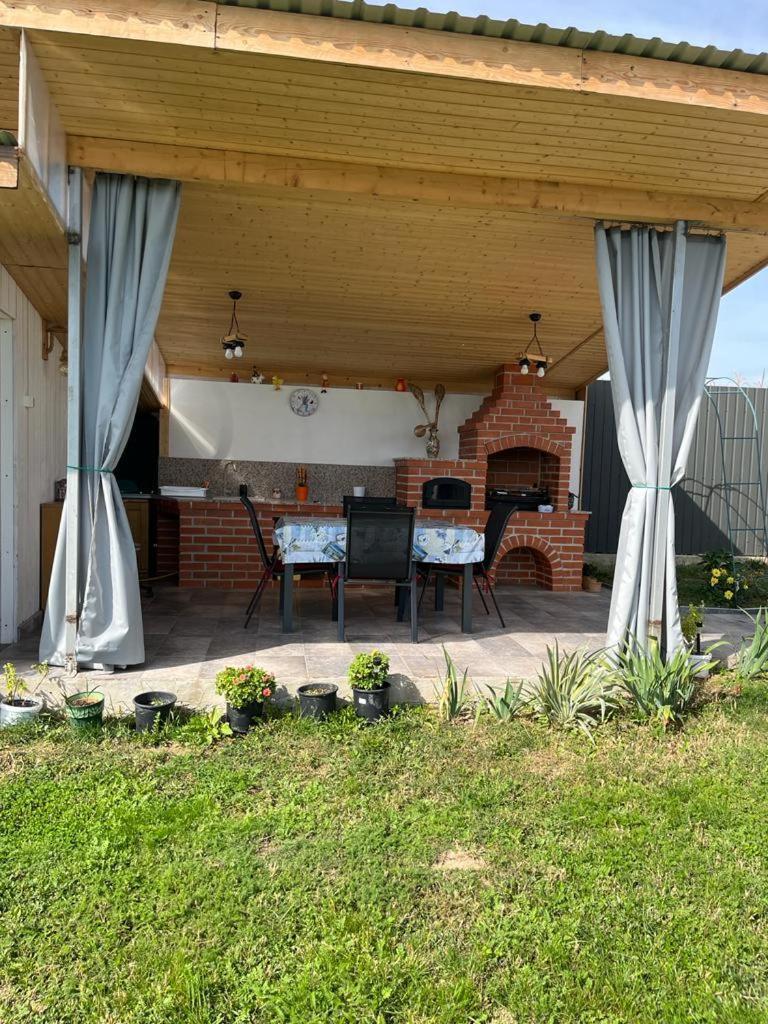 Vila Mimi House Baia de Fier Exteriér fotografie